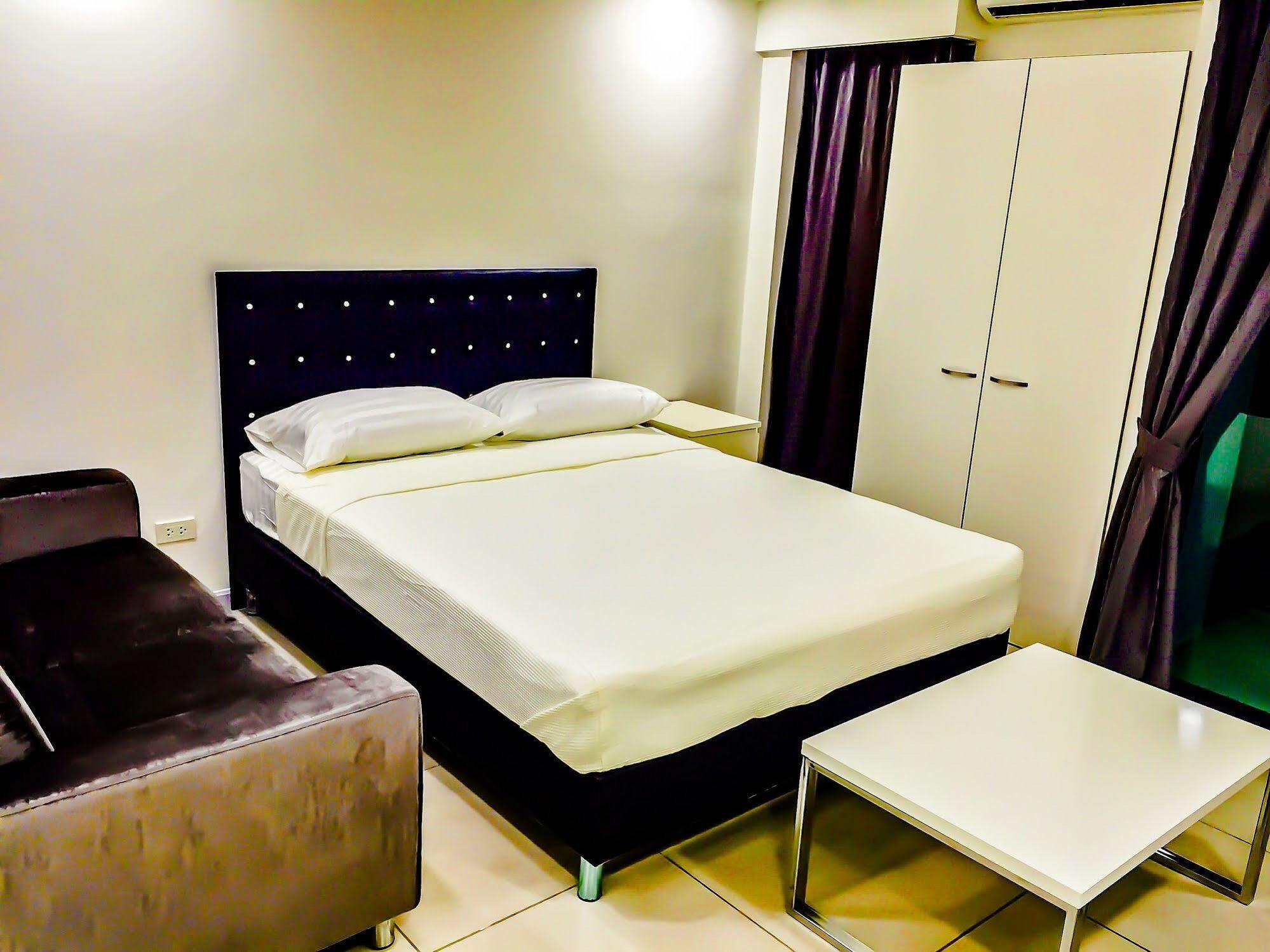 Hotel Siam Oriantal Tropical Garden By Parikal Pattaya